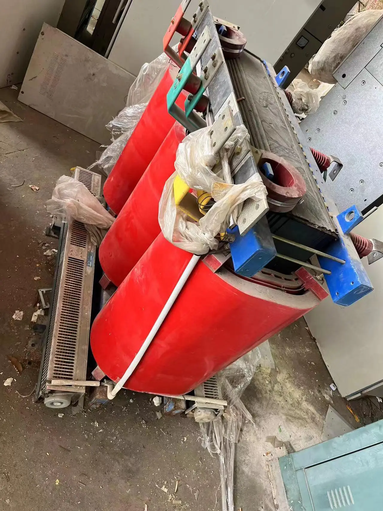 深圳市鑫進發(fā)再生資源回收有限公司：舊變壓器回收價格透明，二手變壓器回收專業(yè)先驅(qū)者