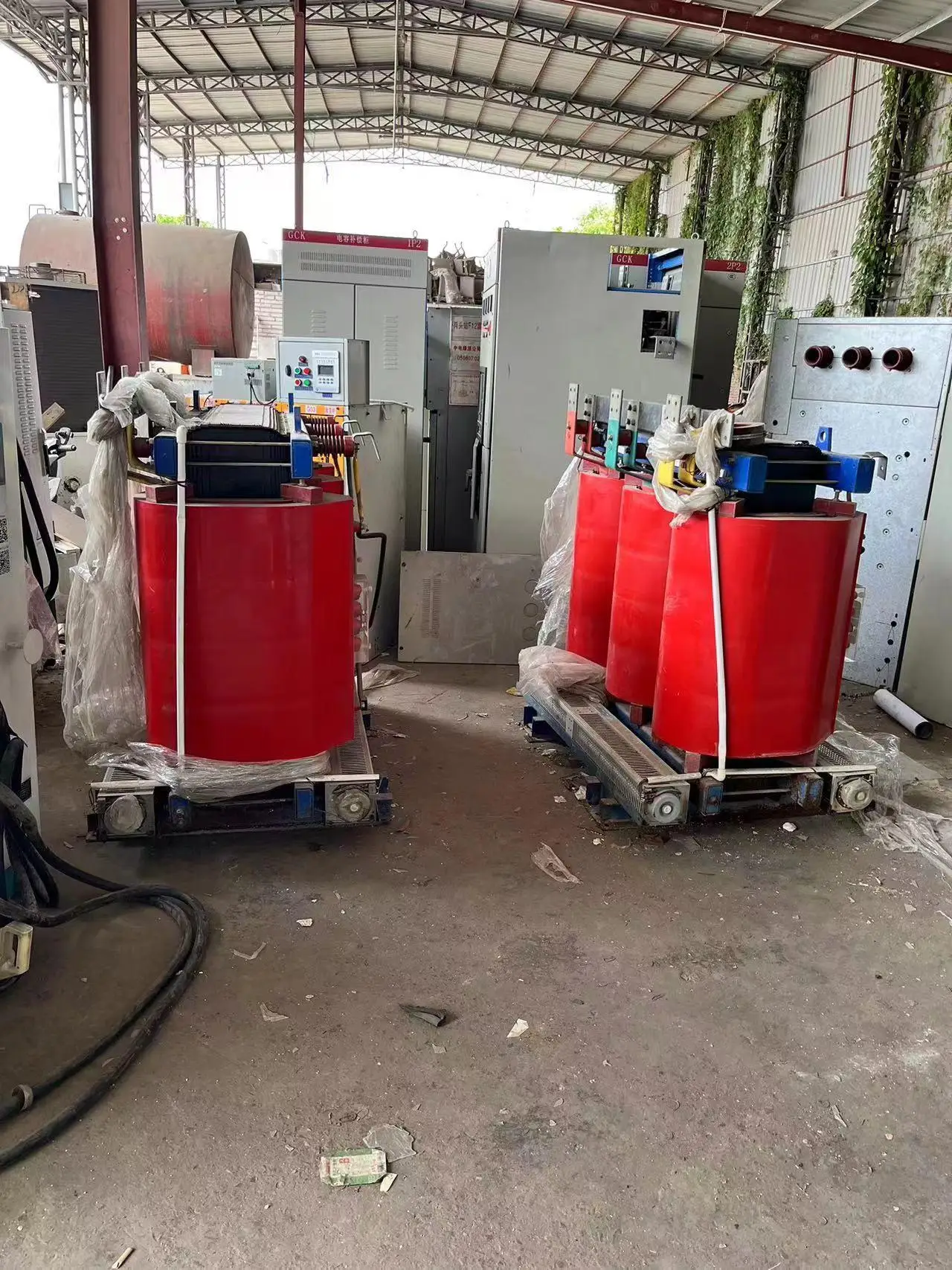 廣州二手變壓器回收選深圳市鑫進發(fā)再生資源回收有限公司，專業(yè)回收舊/廢舊變壓器，服務(wù)高效價格透明